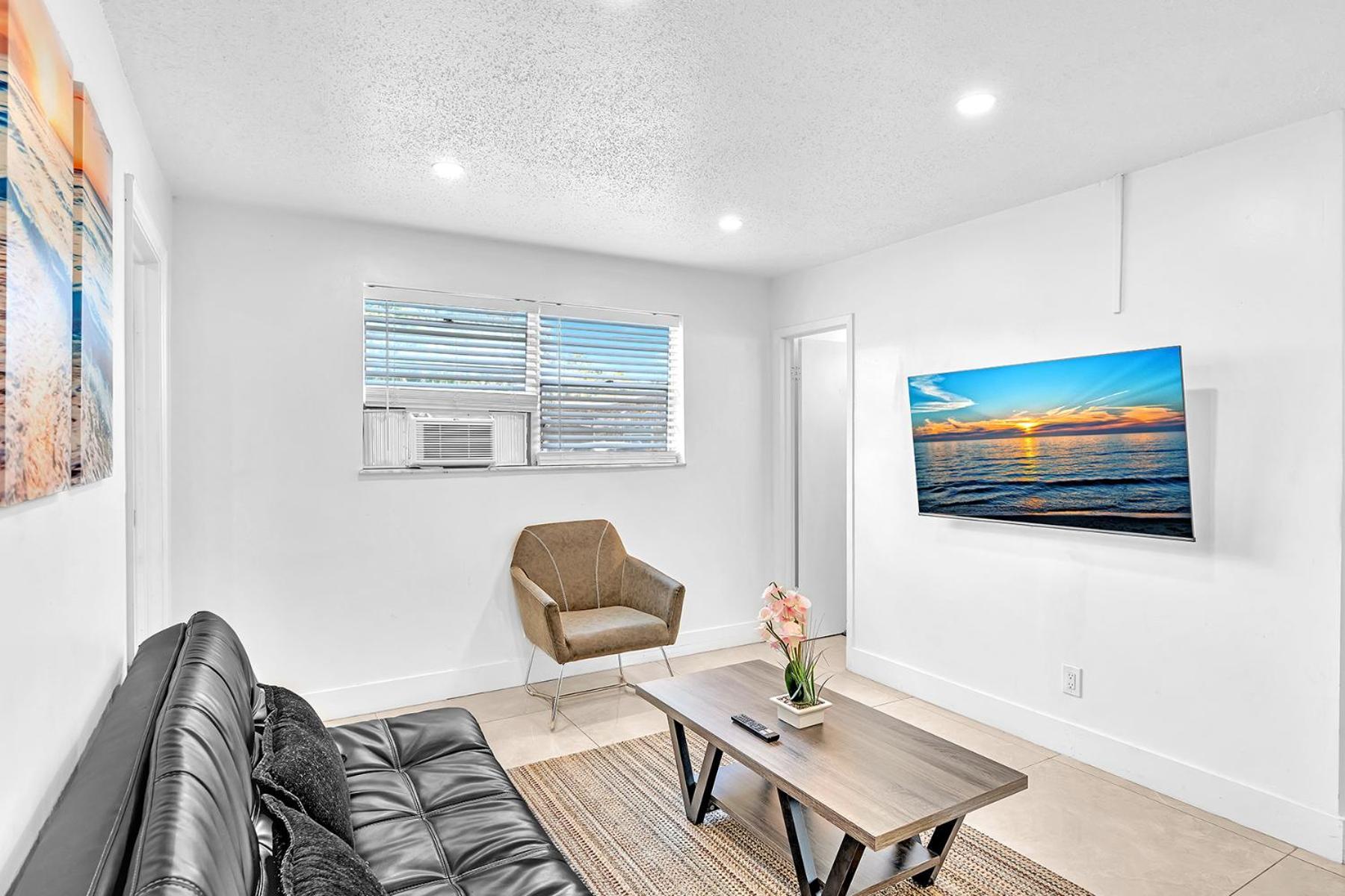 New Boutique 1 Bdrm Close To Beach & Casino #211 ハリウッド エクステリア 写真